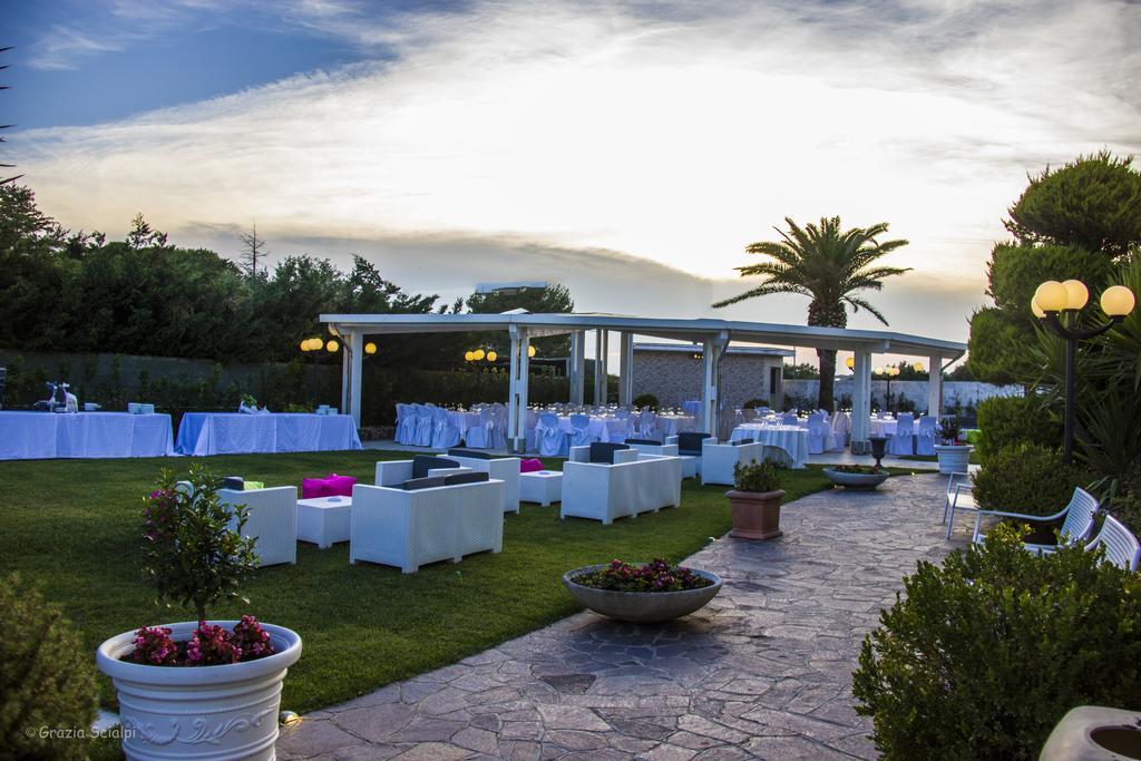 Hotel Villa Maria Crispiano Esterno foto