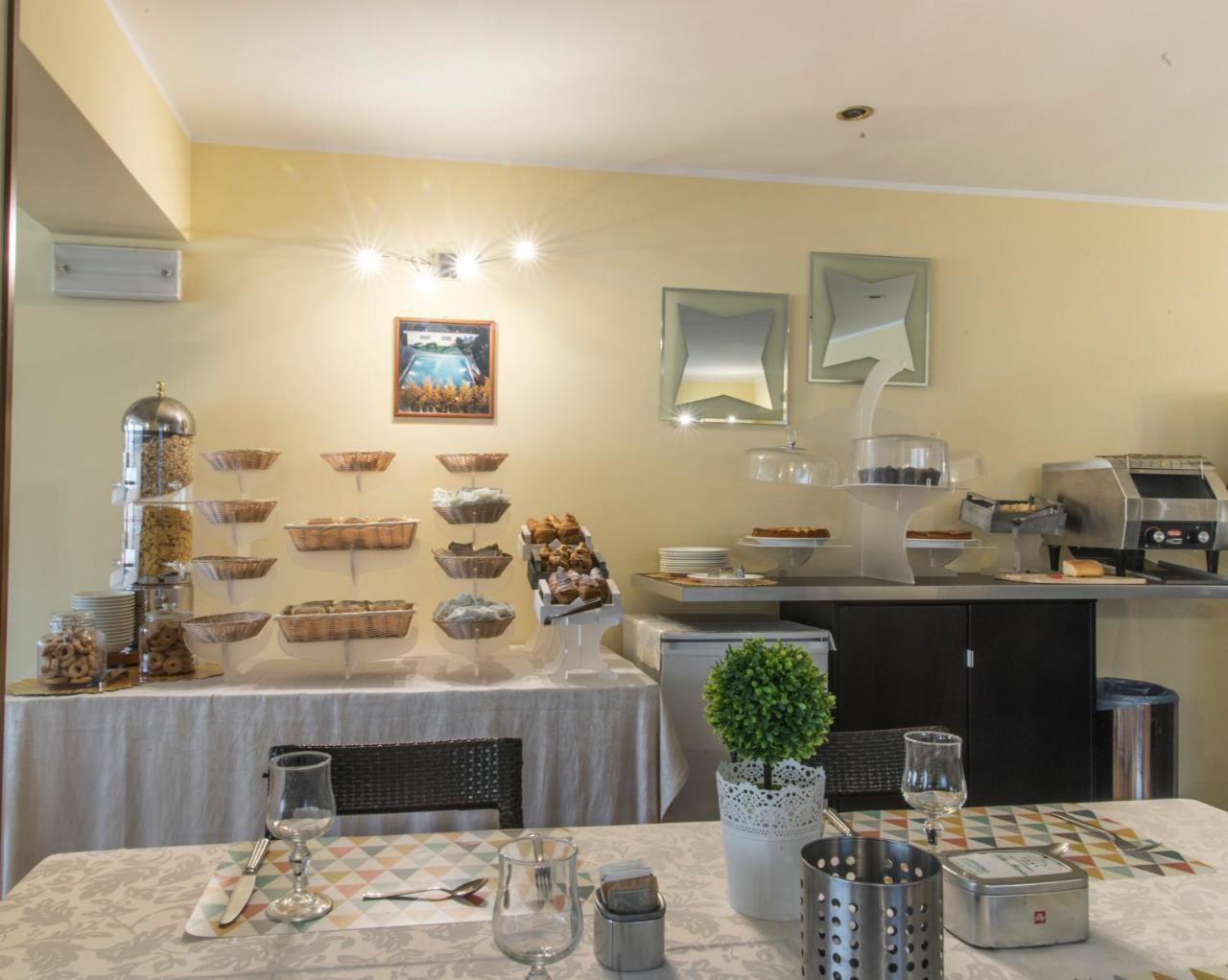 Hotel Villa Maria Crispiano Esterno foto
