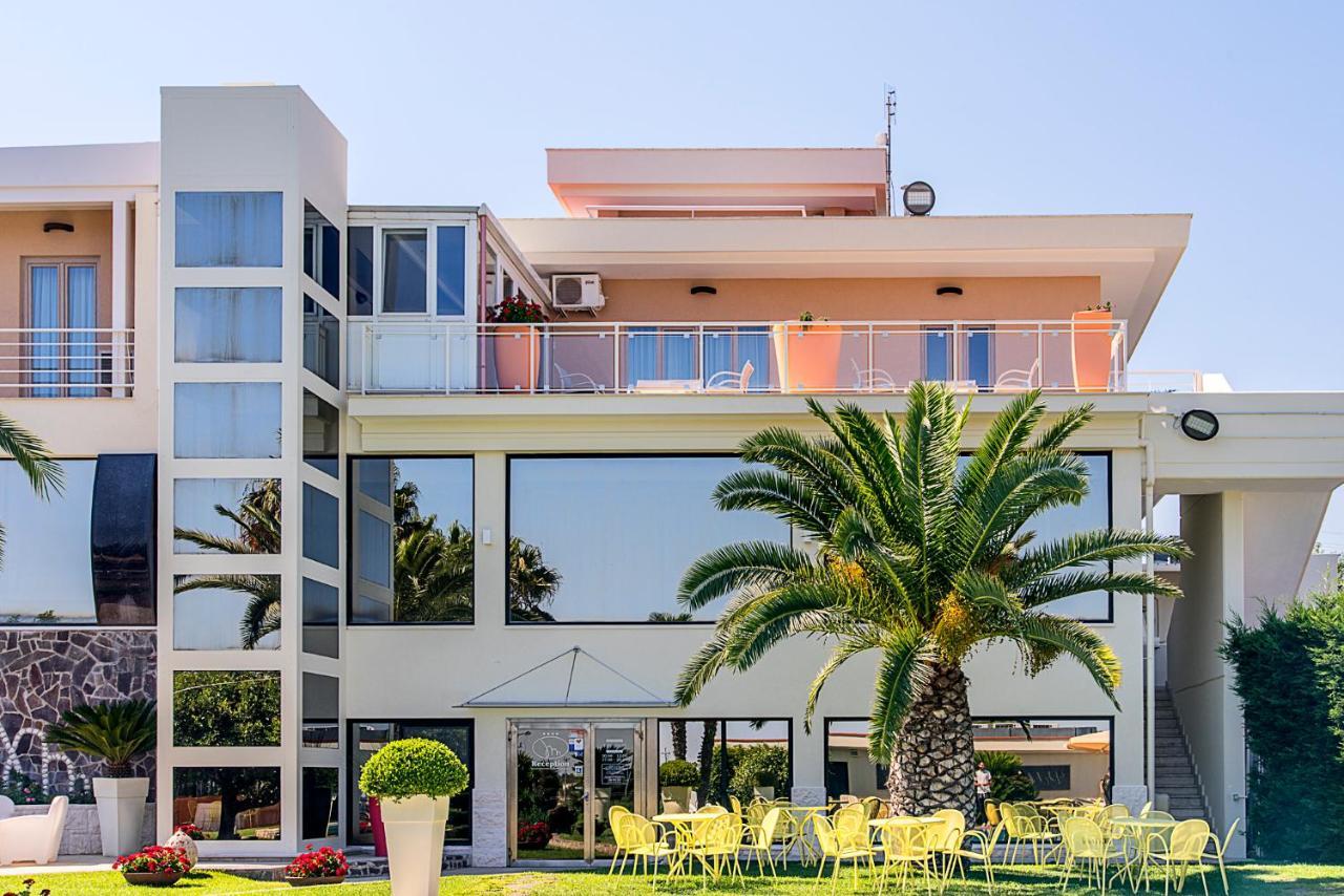 Hotel Villa Maria Crispiano Esterno foto