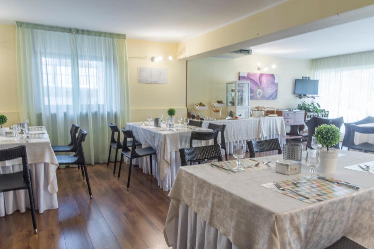 Hotel Villa Maria Crispiano Esterno foto